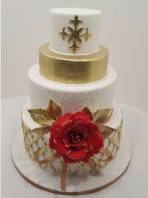 Classic Golden wedding Cake