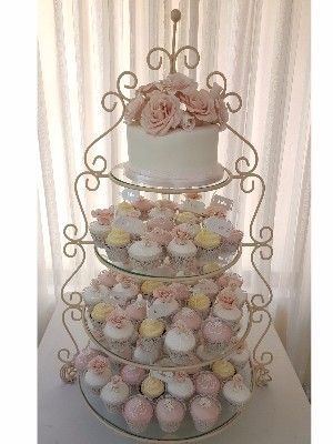 wedding vintage cupcakes