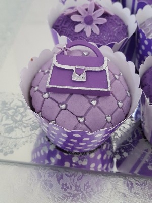 Purple Cupcakes3